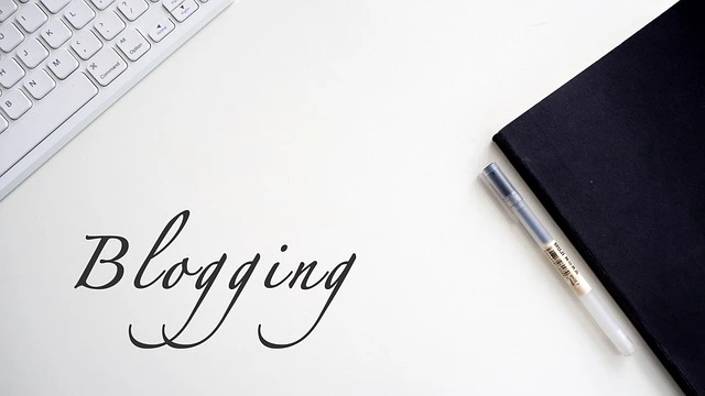 What is Blogging